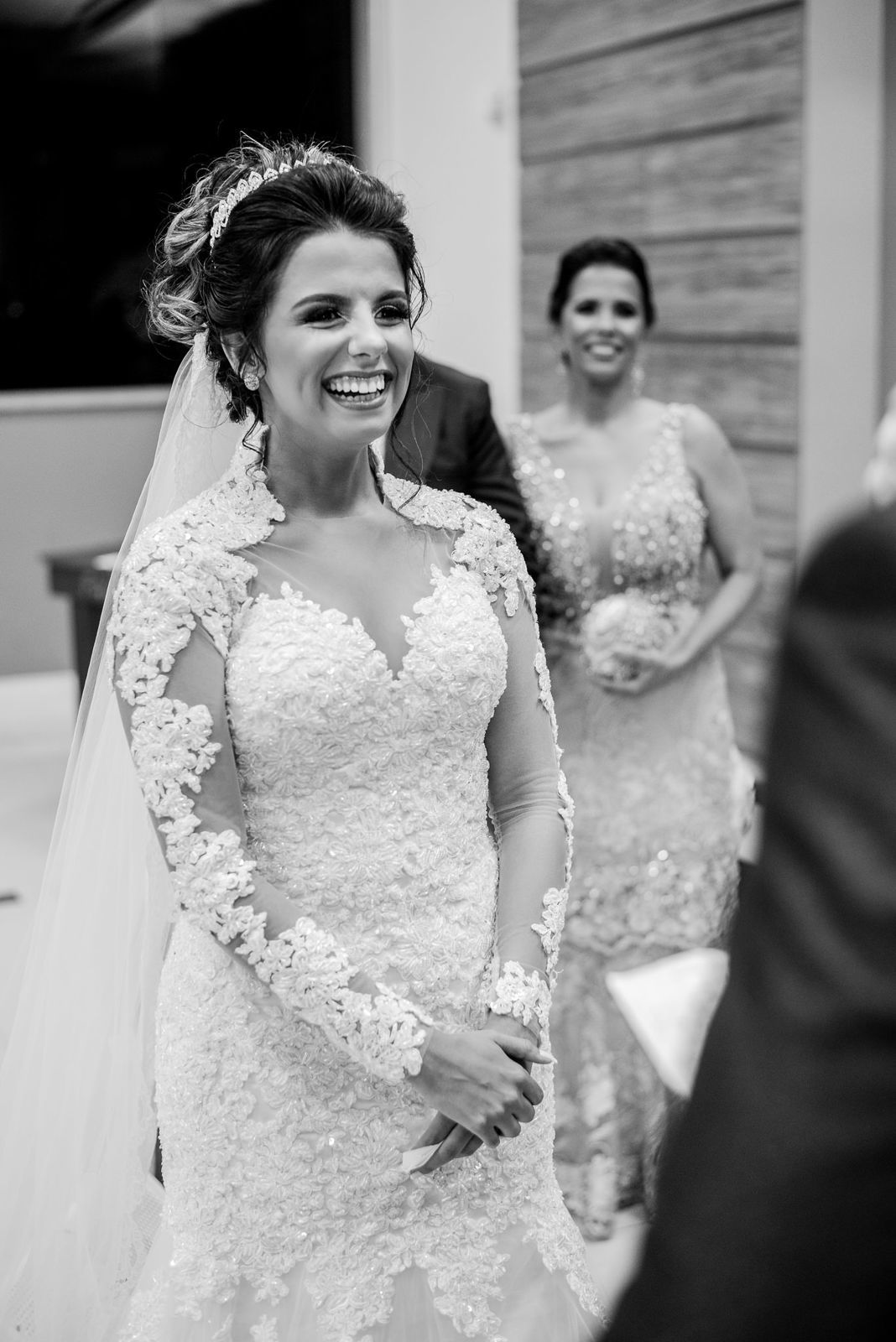 Foto Qual é o modelo ideal de VESTIDO DE NOIVA para o seu corpo (por Sara Lourenço) Foto Qual é o modelo ideal de VESTIDO DE NOIVA para o seu corpo (por Sara Lourenço) - Imagem 20